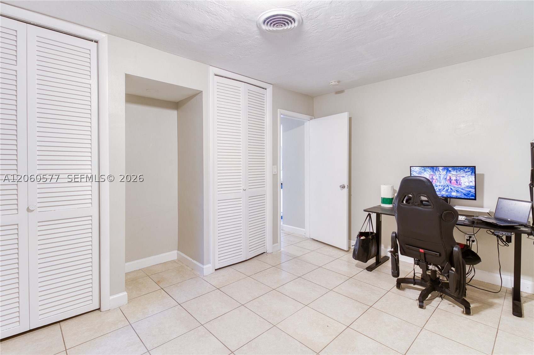 6620 NW 21st Ct, Sunrise FL 33313