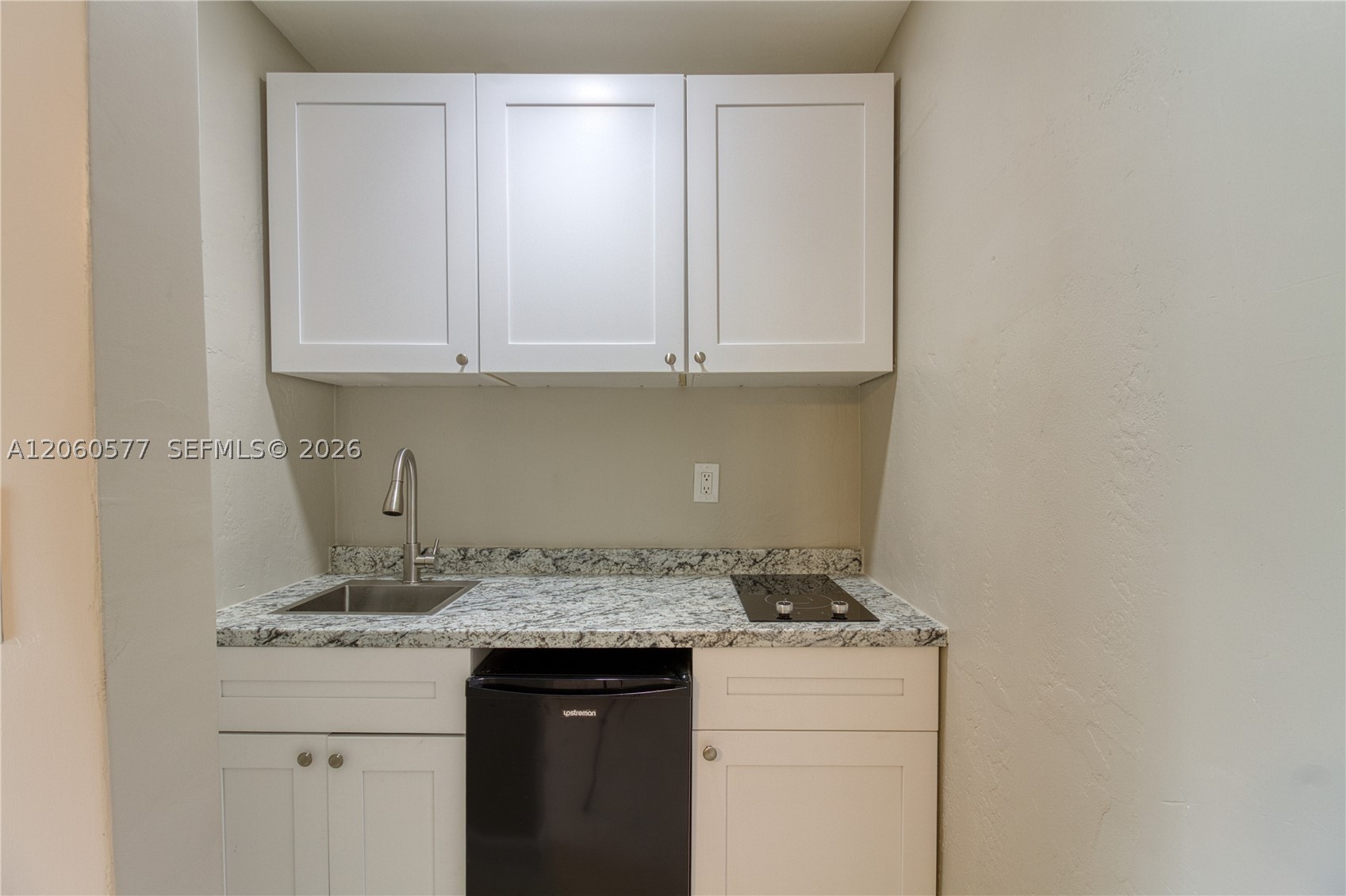 6620 NW 21st Ct, Sunrise FL 33313