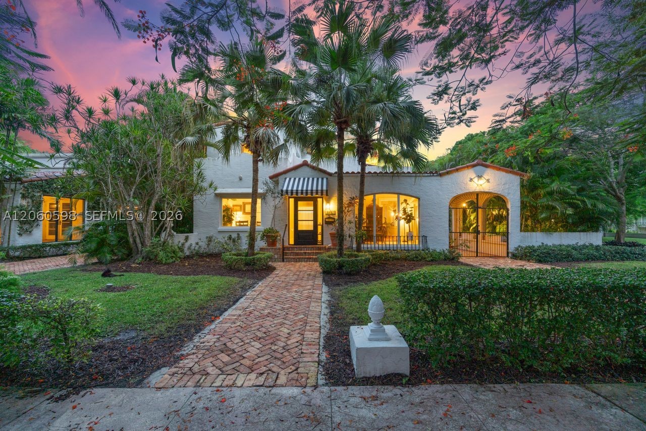 1042 Sorolla Ave, Coral Gables FL 33134