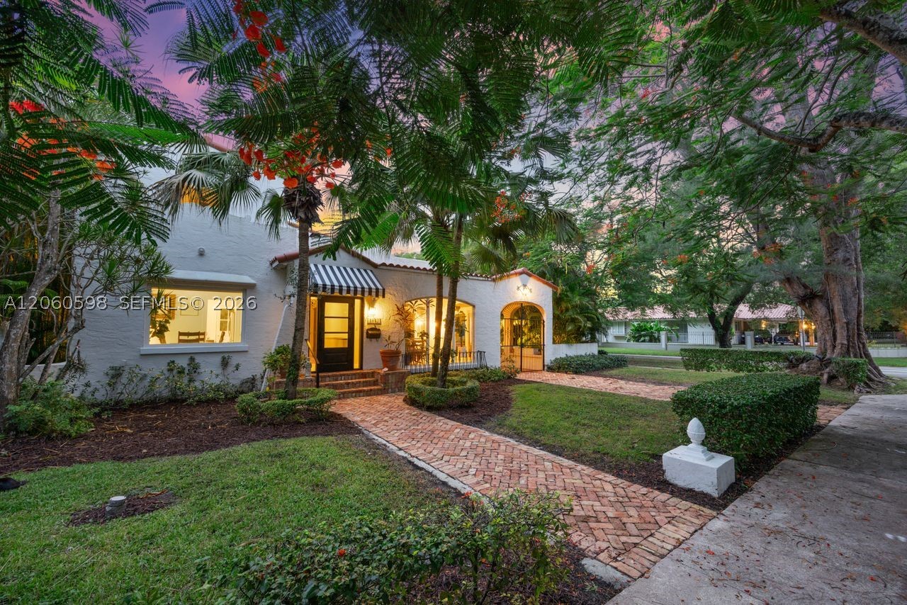 1042 Sorolla Ave, Coral Gables FL 33134