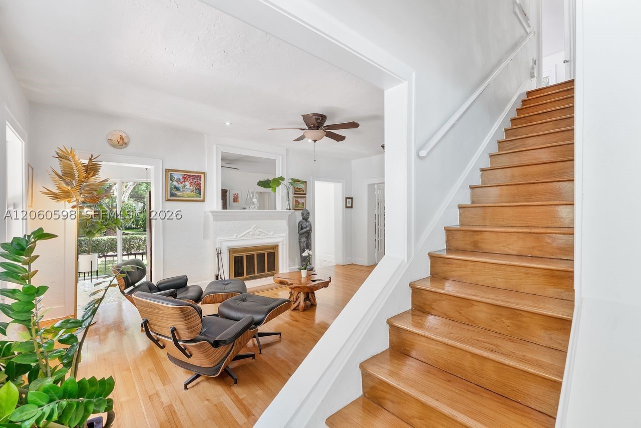1042 Sorolla Ave, Coral Gables FL 33134