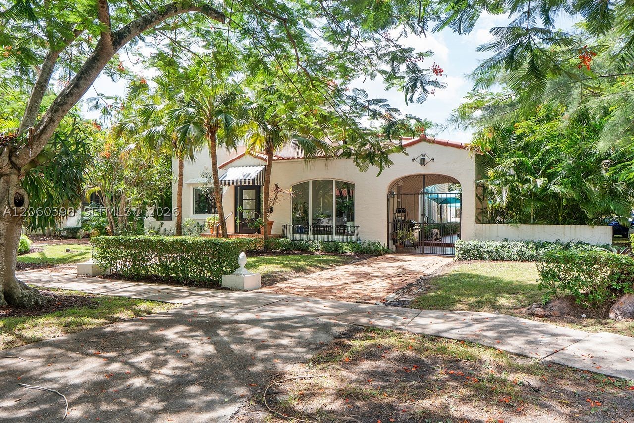 1042 Sorolla Ave, Coral Gables FL 33134