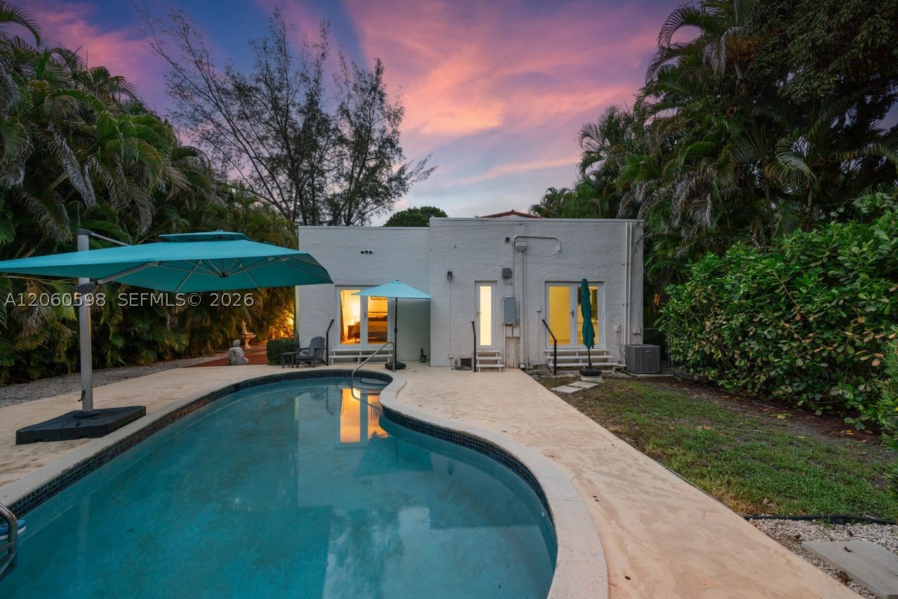 1042 Sorolla Ave, Coral Gables FL 33134