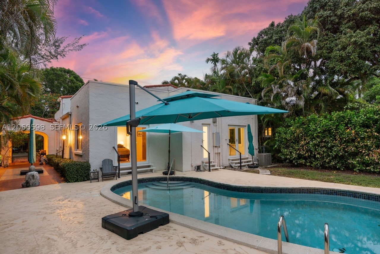1042 Sorolla Ave, Coral Gables FL 33134