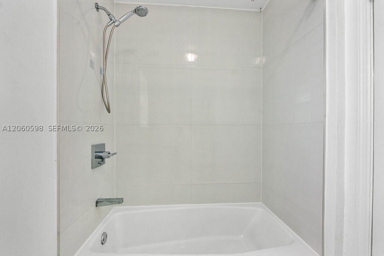 1042 Sorolla Ave, Coral Gables FL 33134