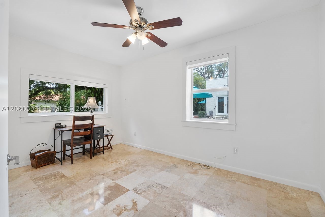 1042 Sorolla Ave, Coral Gables FL 33134
