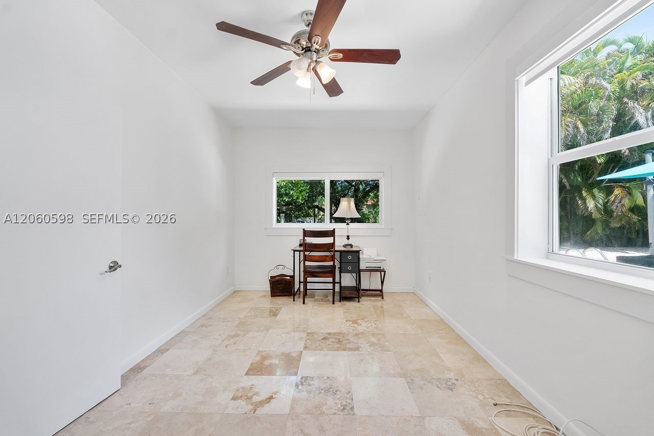 1042 Sorolla Ave, Coral Gables FL 33134