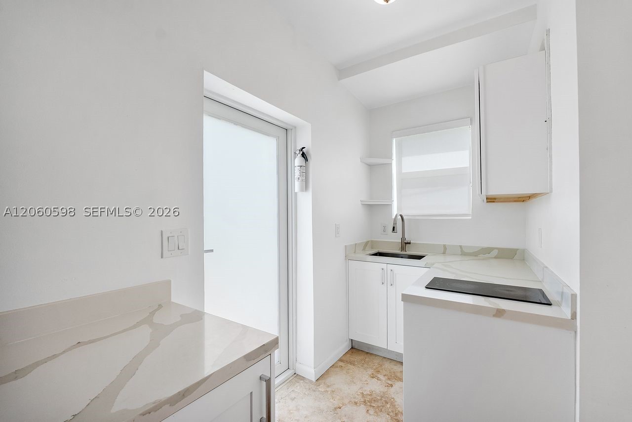 1042 Sorolla Ave, Coral Gables FL 33134