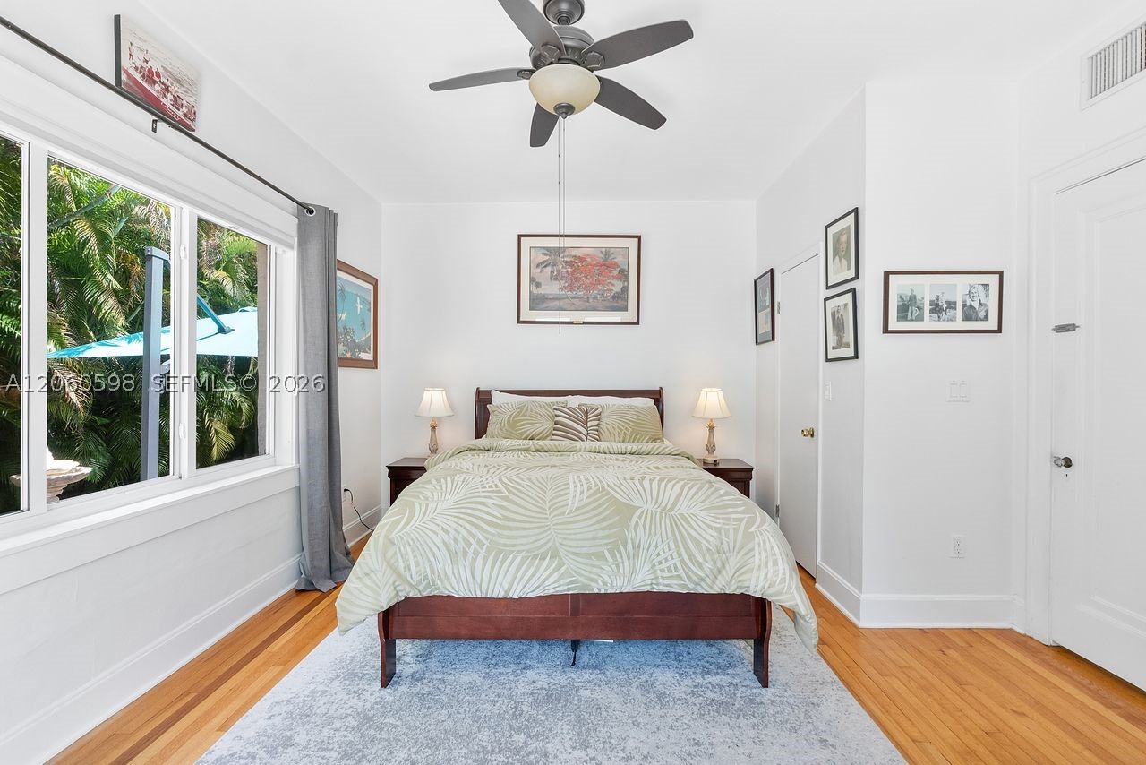1042 Sorolla Ave, Coral Gables FL 33134