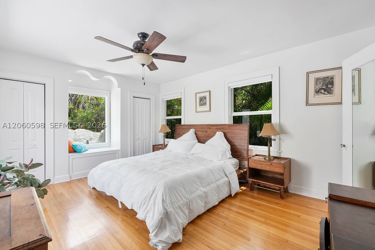 1042 Sorolla Ave, Coral Gables FL 33134