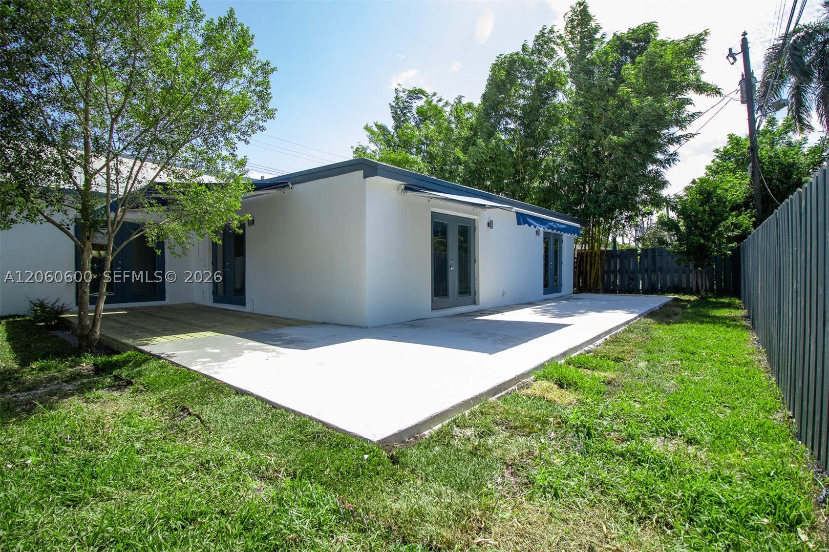 1321 NE 14th St, Fort Lauderdale FL 33304
