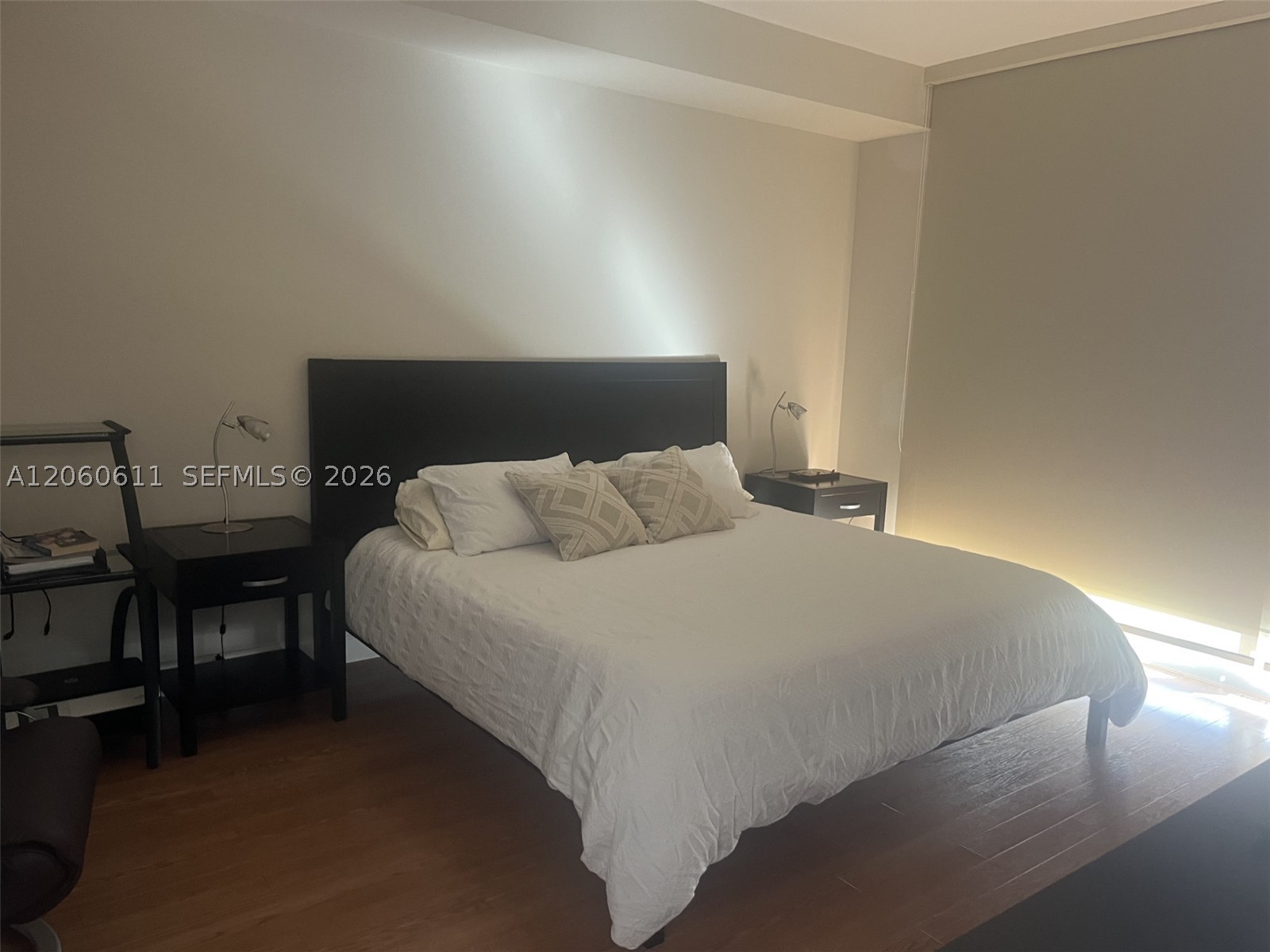 801 Brickell Key Blvd #2509, Miami FL 33131