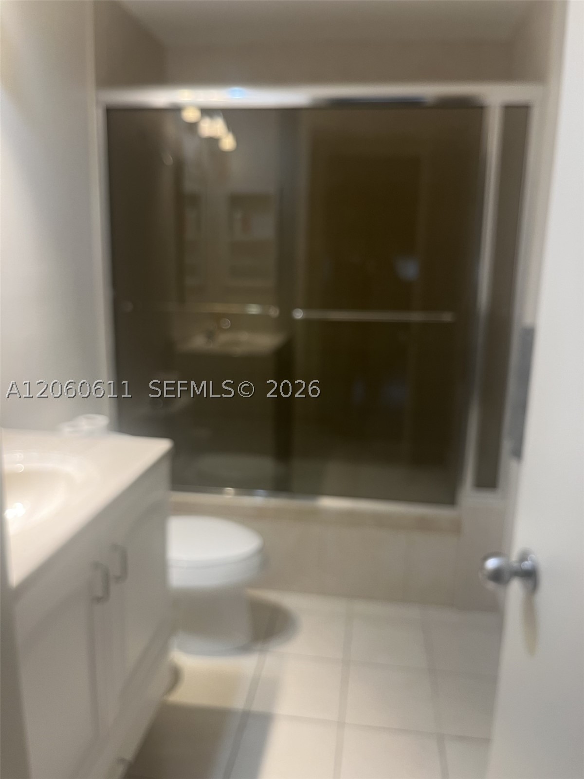 801 Brickell Key Blvd #2509, Miami FL 33131