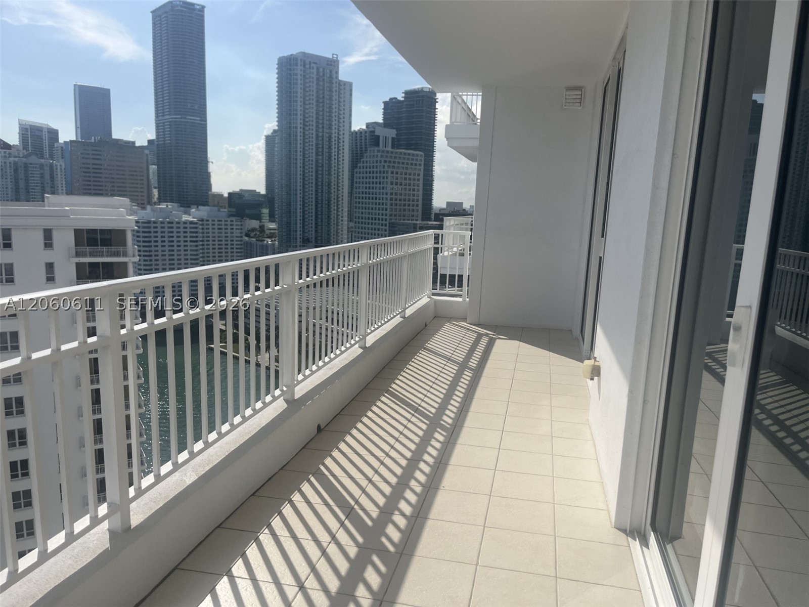 801 Brickell Key Blvd #2509, Miami FL 33131