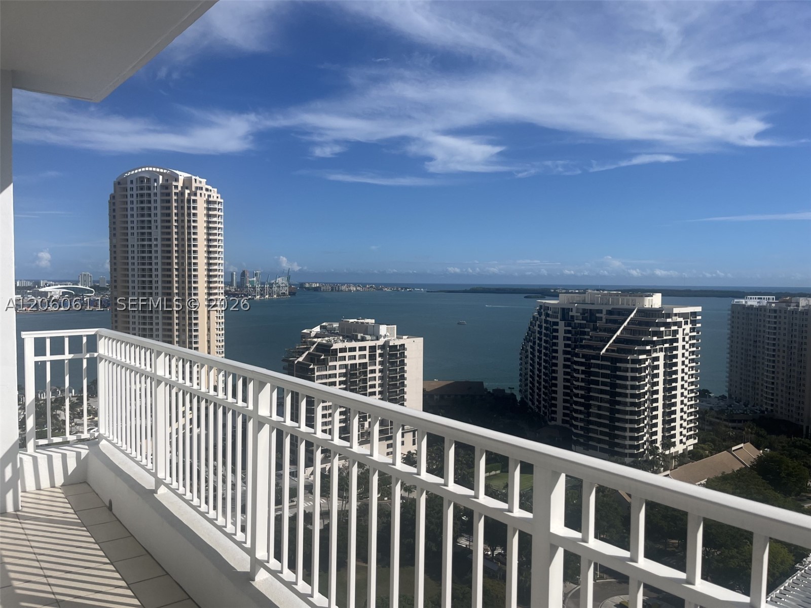 801 Brickell Key Blvd #2509, Miami FL 33131
