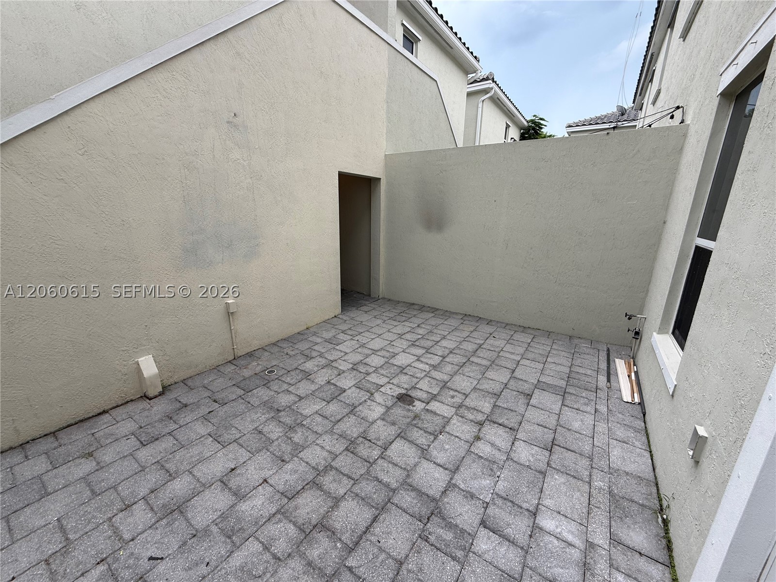 9465 SW 171st Ct #Main, Miami FL 33196
