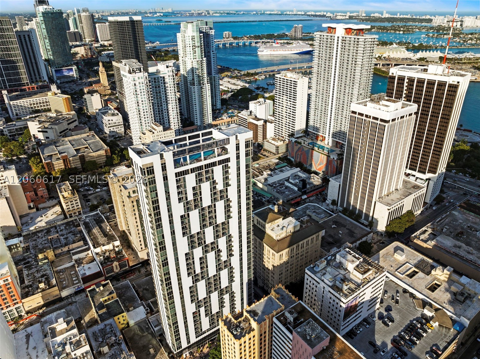 151 SE 1st St #2511, Miami FL 33131