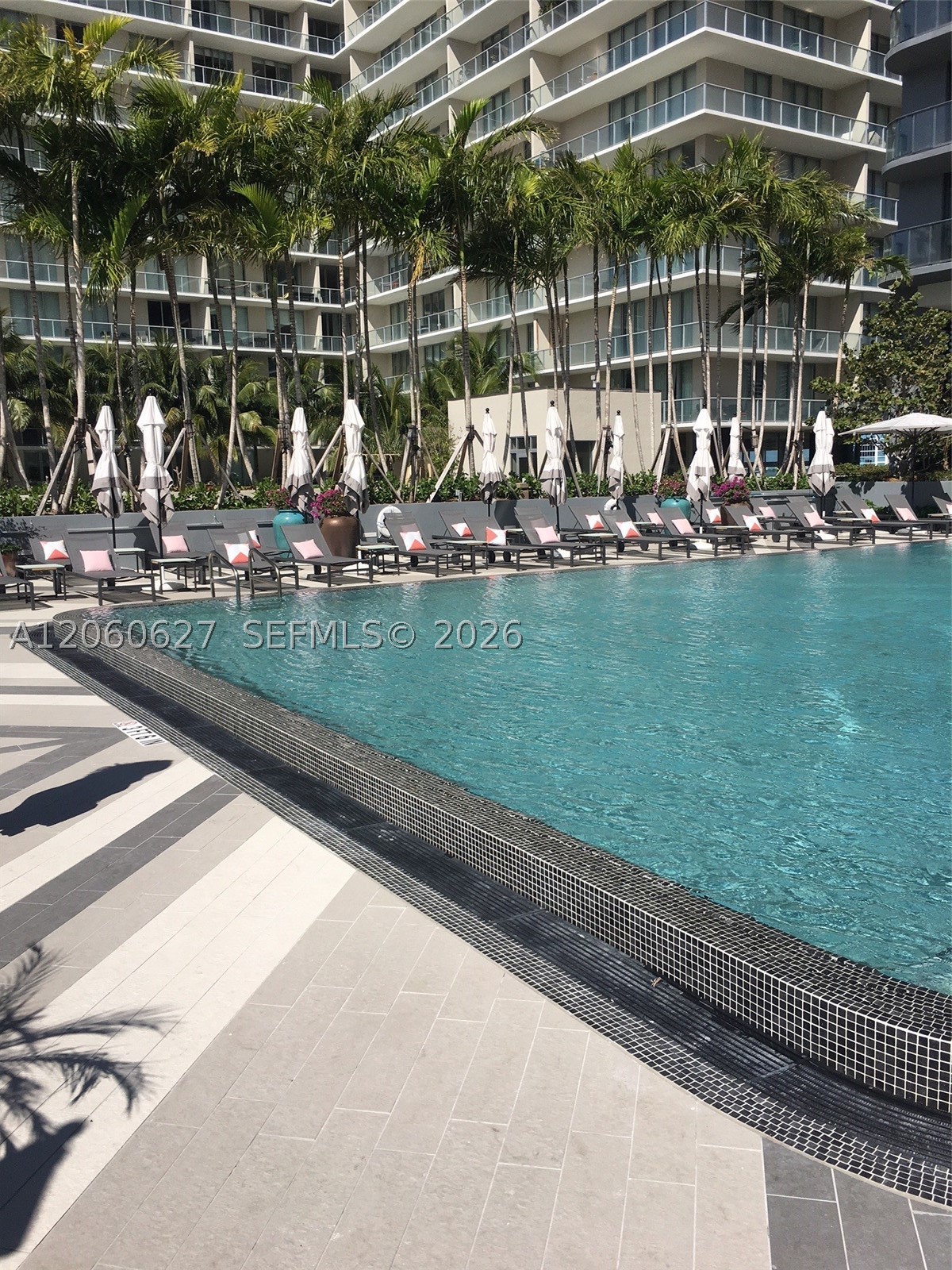 121 NE 34th St #914, Miami FL 33137