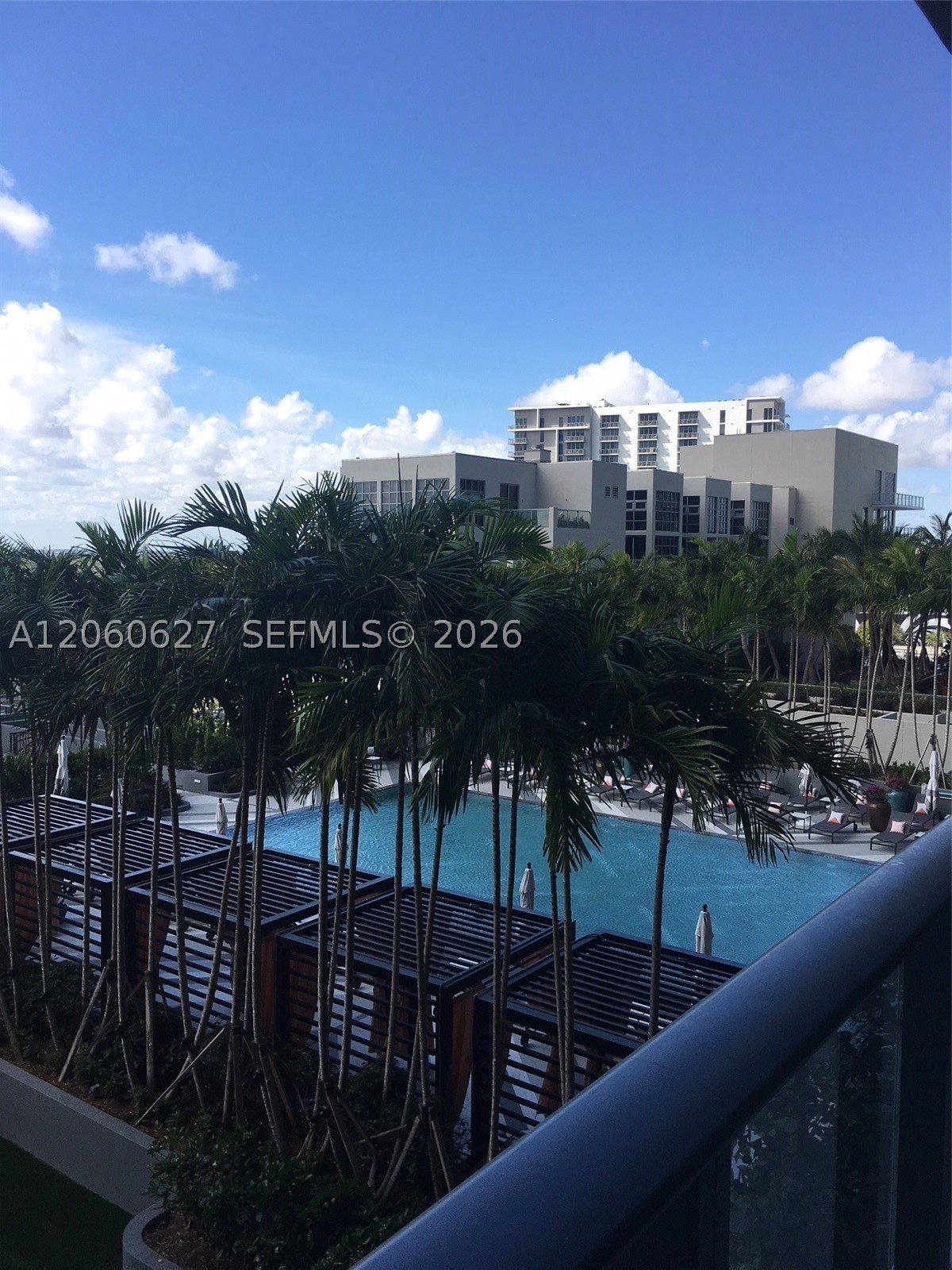 121 NE 34th St #914, Miami FL 33137