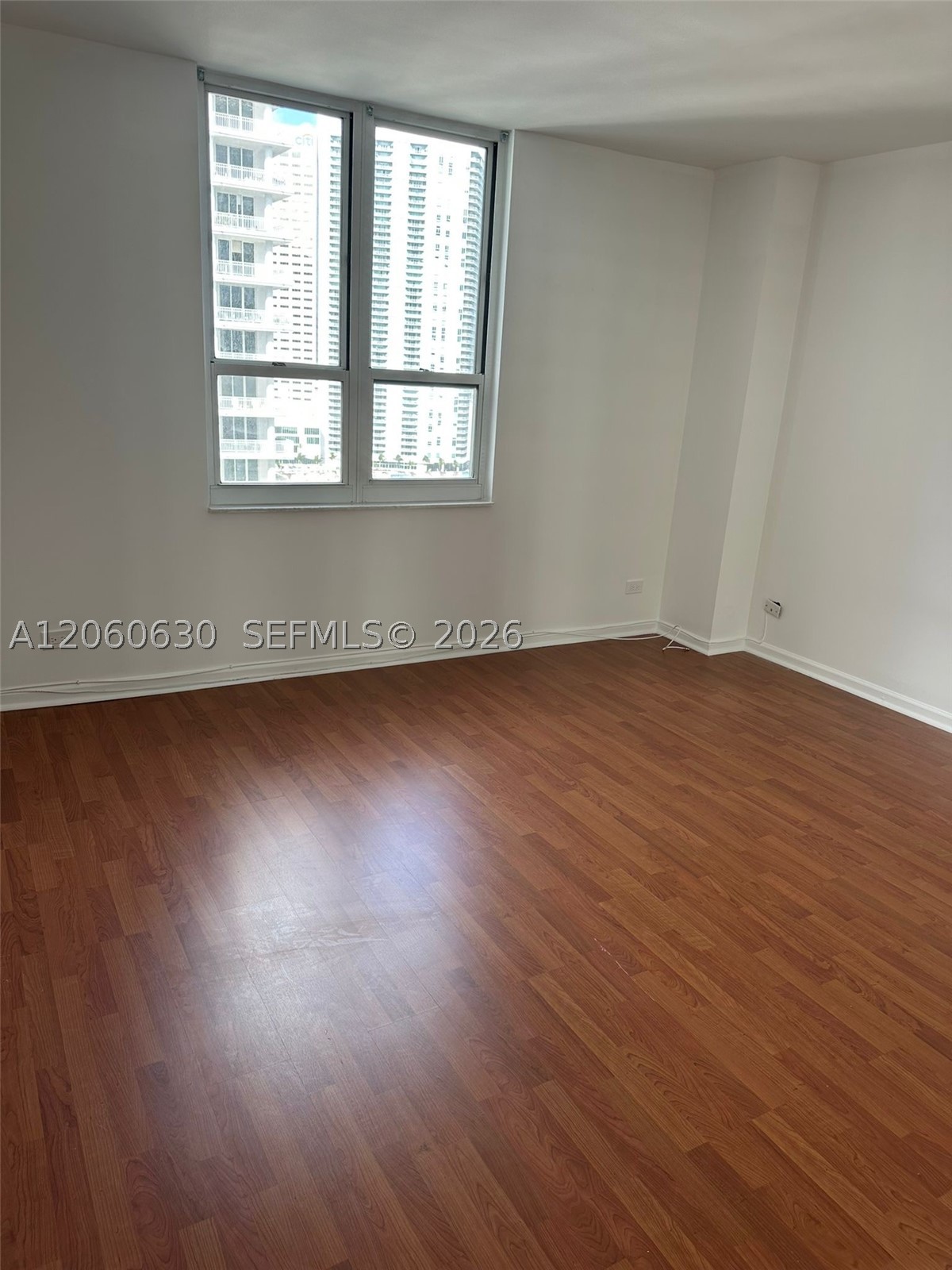 701 Brickell Key Blvd #1808, Miami FL 33131