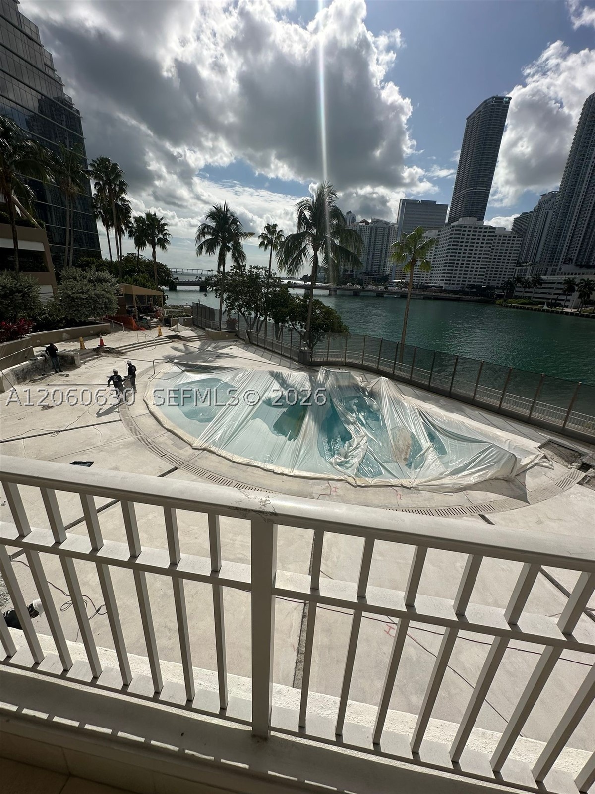 701 Brickell Key Blvd #1808, Miami FL 33131