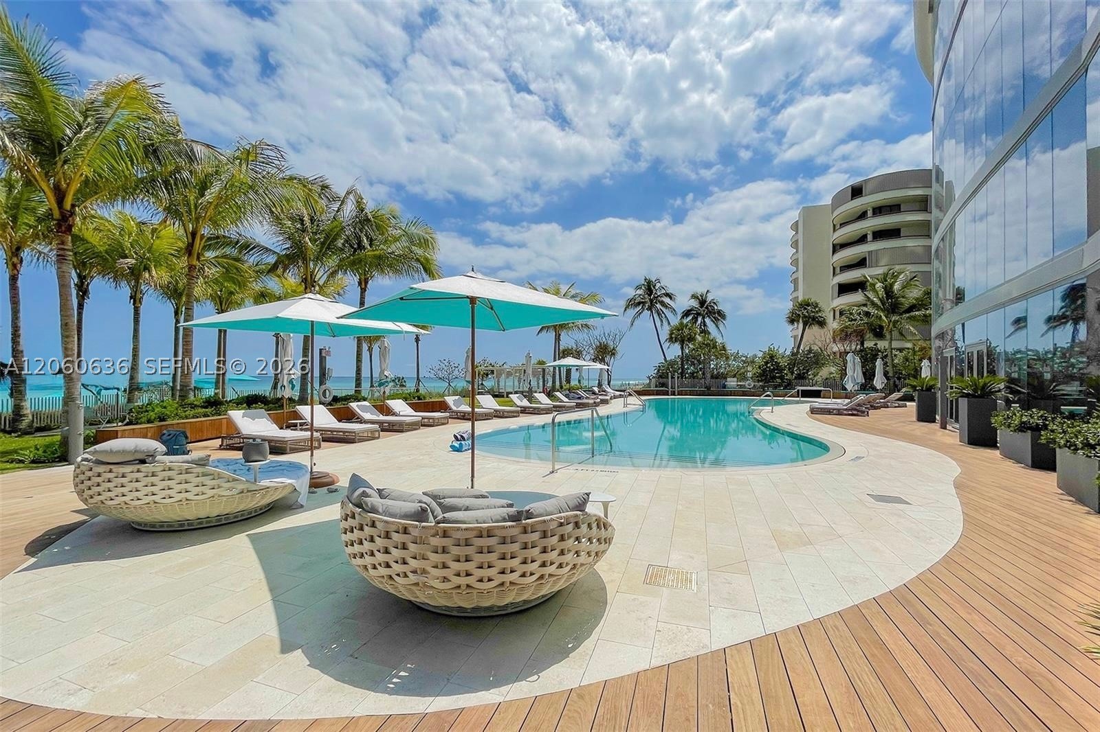 15701 Collins Ave #4701, Sunny Isles Beach FL 33160