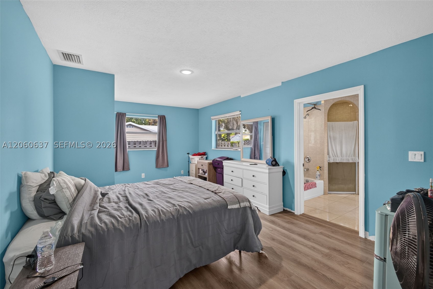 6187 Kendrick St, Jupiter FL 33458