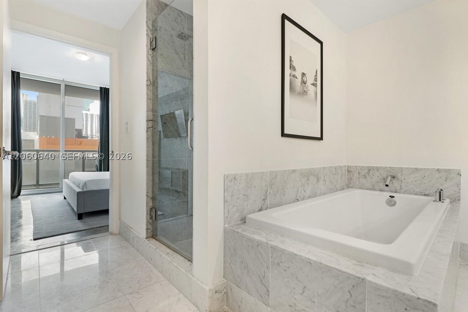 253 NE 2nd St #508, Miami FL 33132