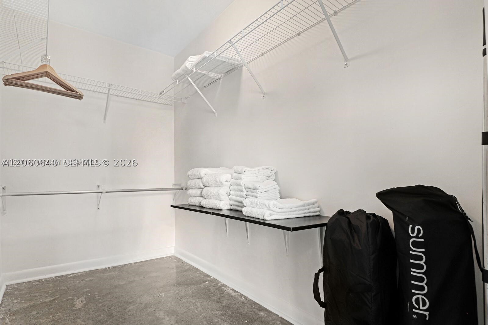 253 NE 2nd St #508, Miami FL 33132