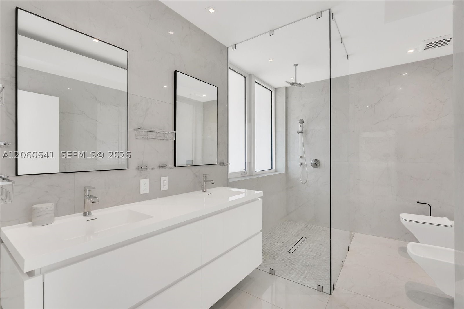 7830 Atlantic Way, Miami Beach FL 33141