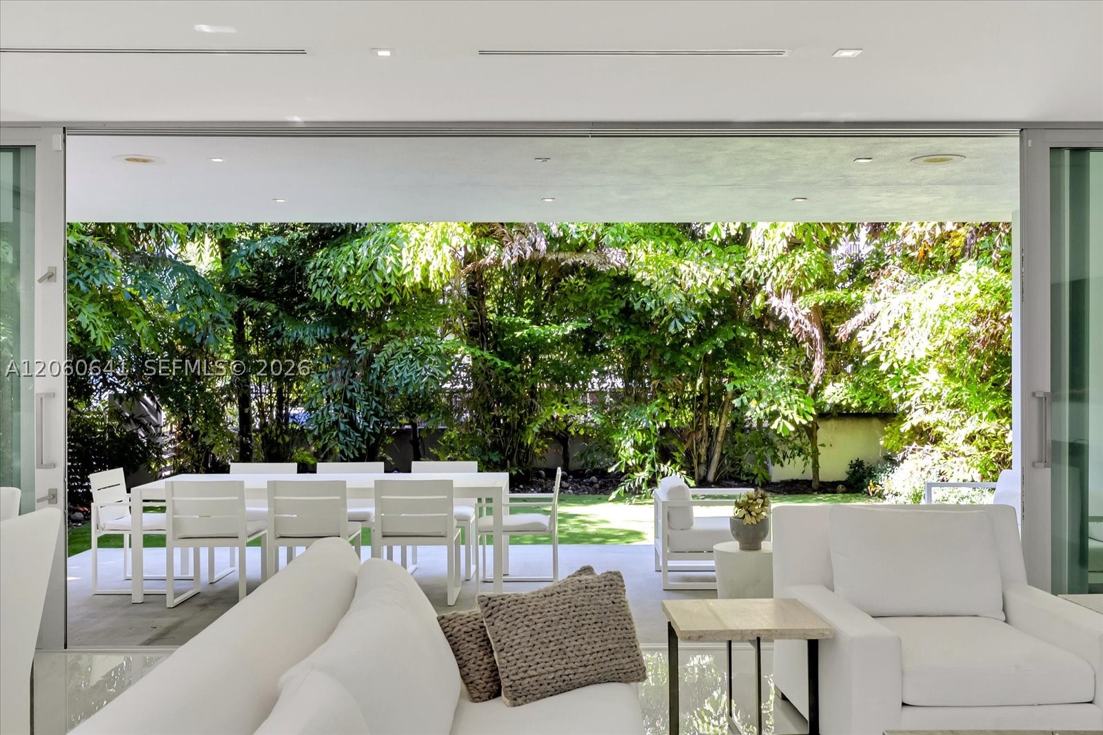 7830 Atlantic Way, Miami Beach FL 33141