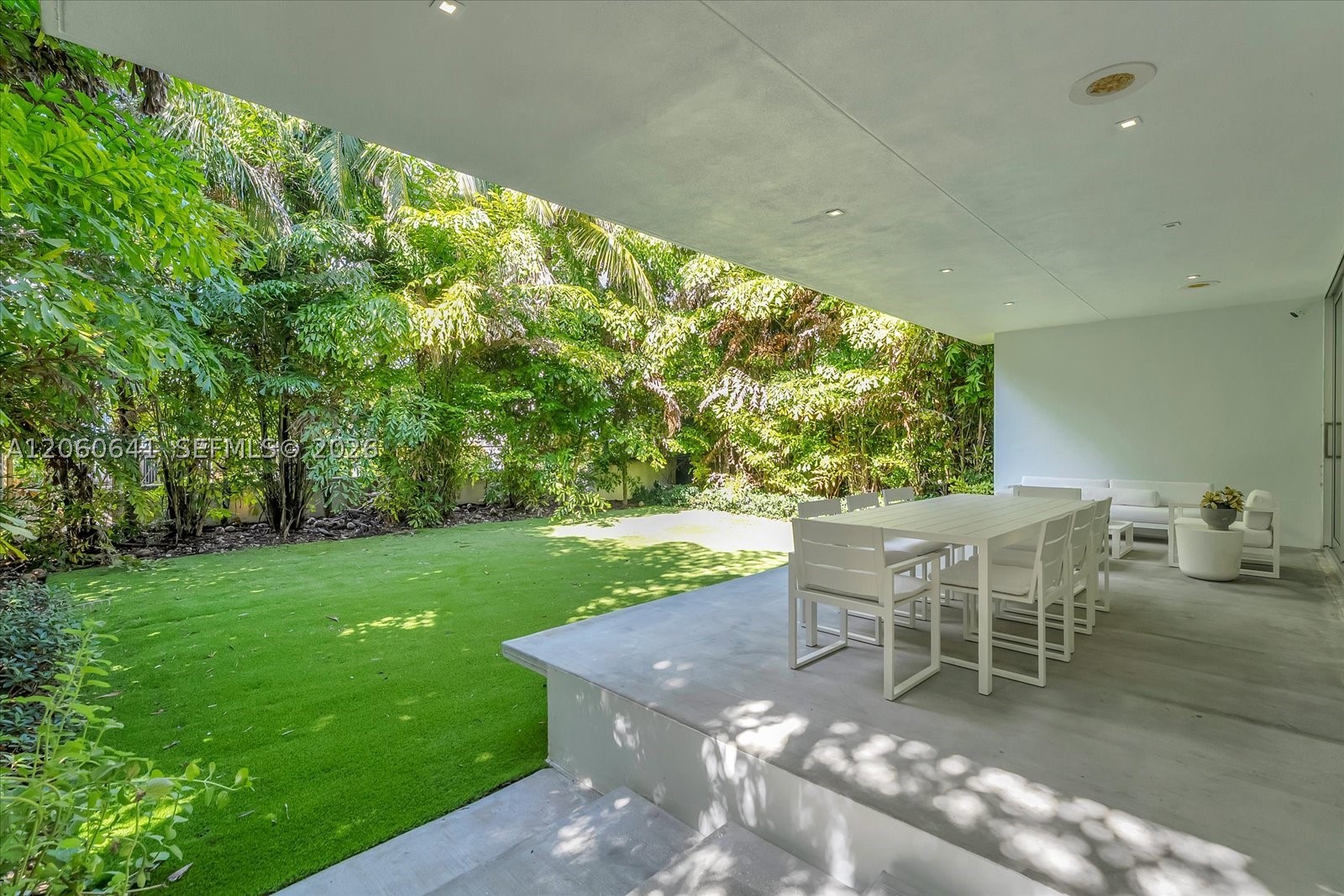 7830 Atlantic Way, Miami Beach FL 33141
