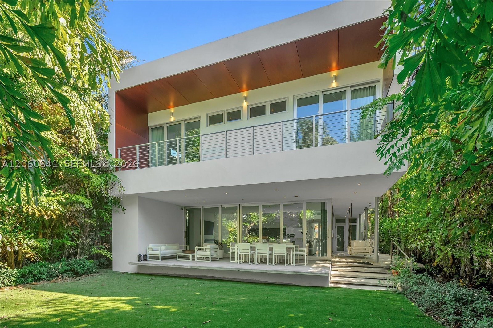 7830 Atlantic Way, Miami Beach FL 33141