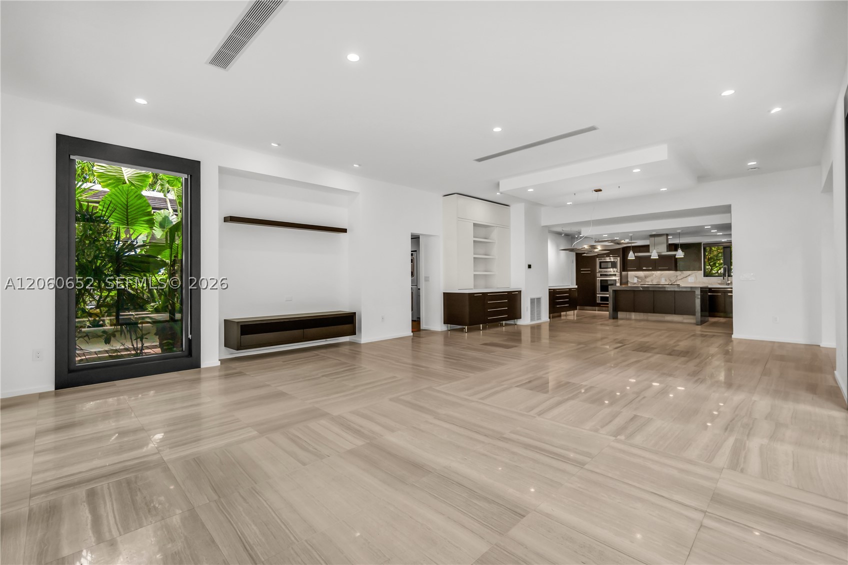 6840 Sunrise Pl, Coral Gables FL 33133