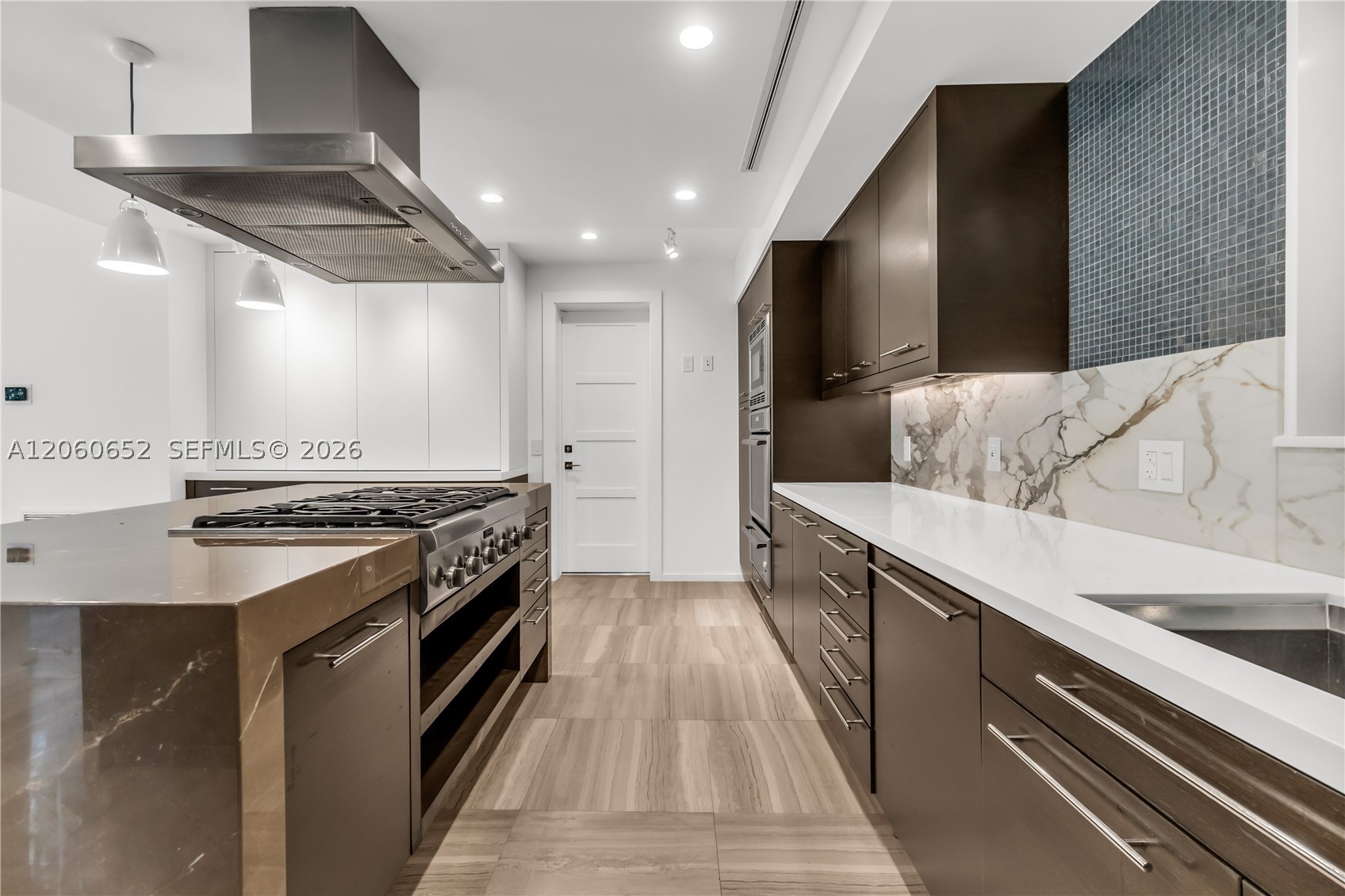 6840 Sunrise Pl, Coral Gables FL 33133