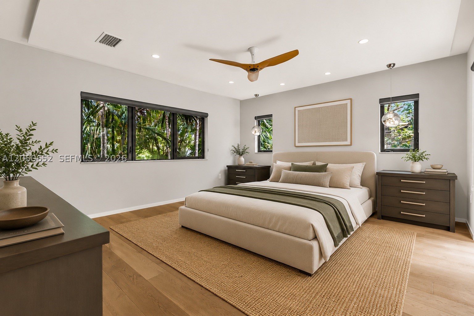 6840 Sunrise Pl, Coral Gables FL 33133