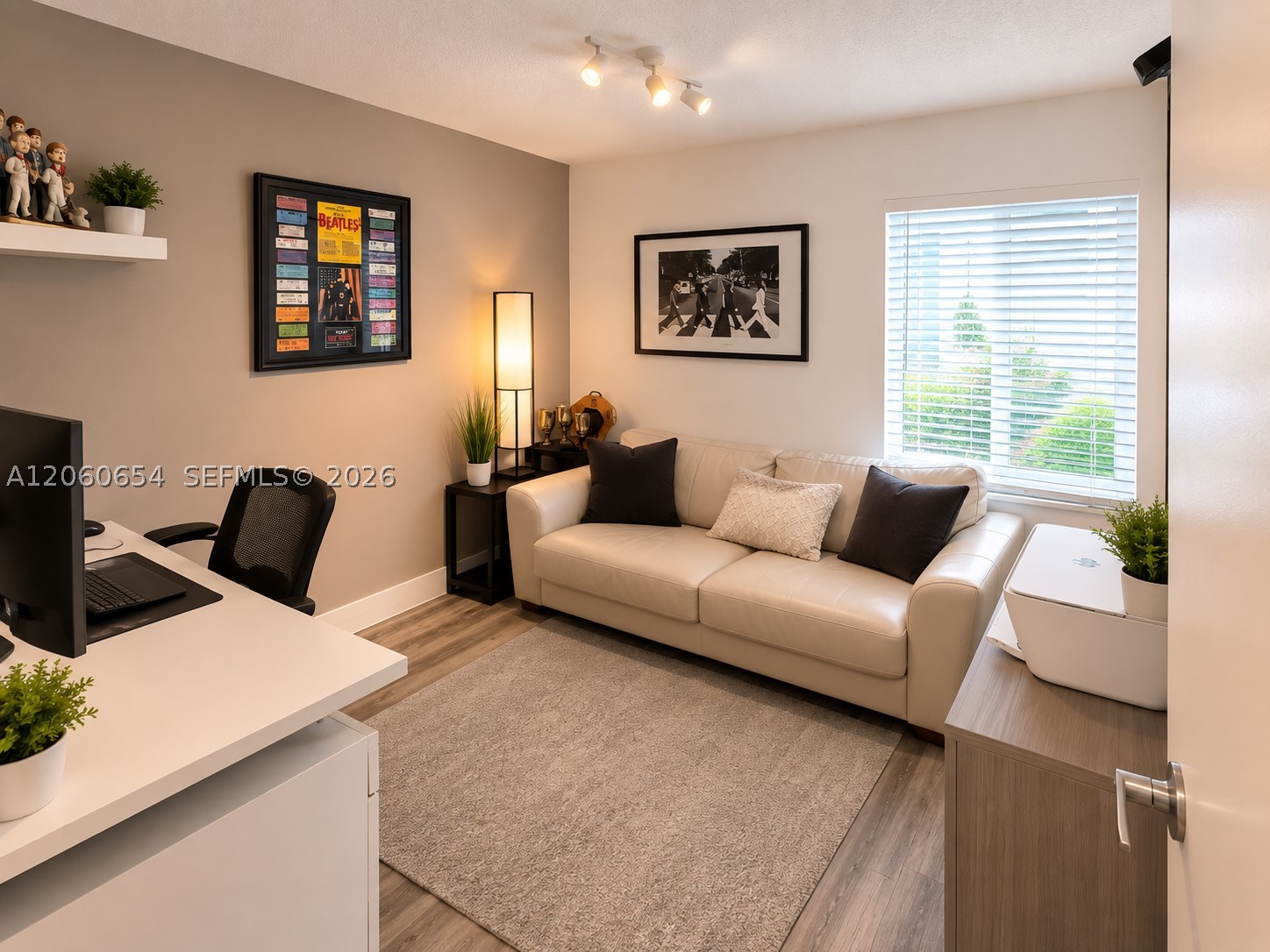 17677 SW 32nd St, Miramar FL 33029