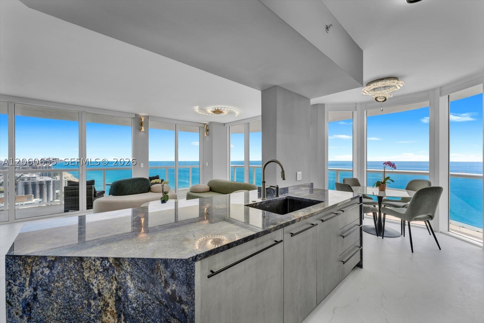 6365 Collins #3901, Miami Beach FL 33141
