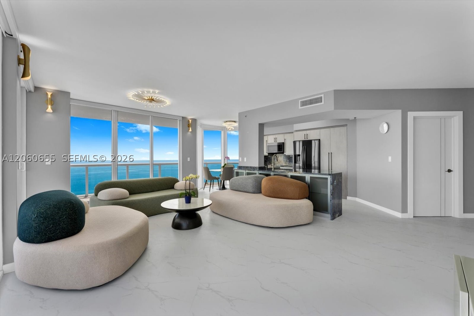 6365 Collins #3901, Miami Beach FL 33141