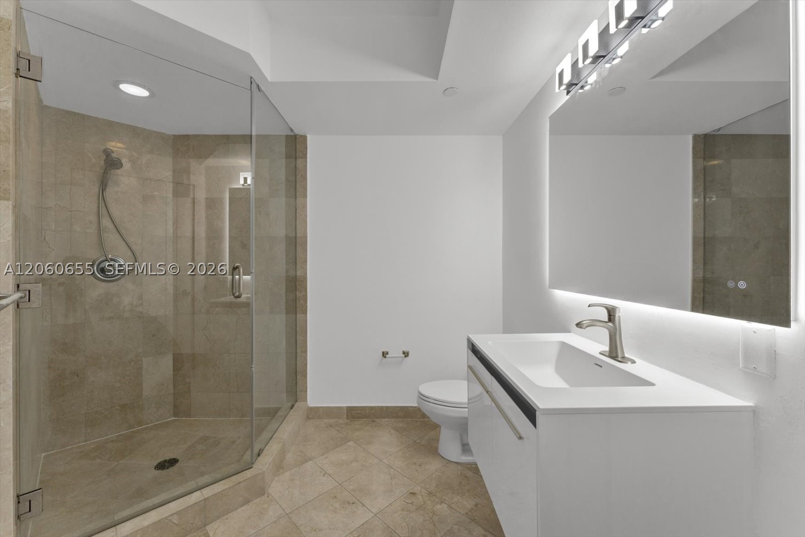 6365 Collins #3901, Miami Beach FL 33141