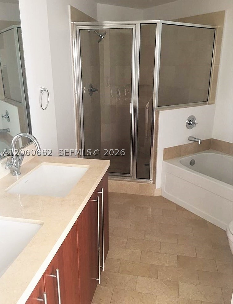 79 SW 12 ST #3006S, Miami FL 33131