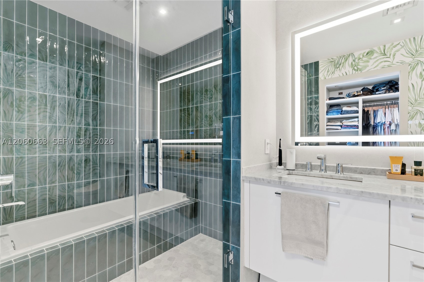 900 Biscayne Blvd #3607, Miami FL 33132