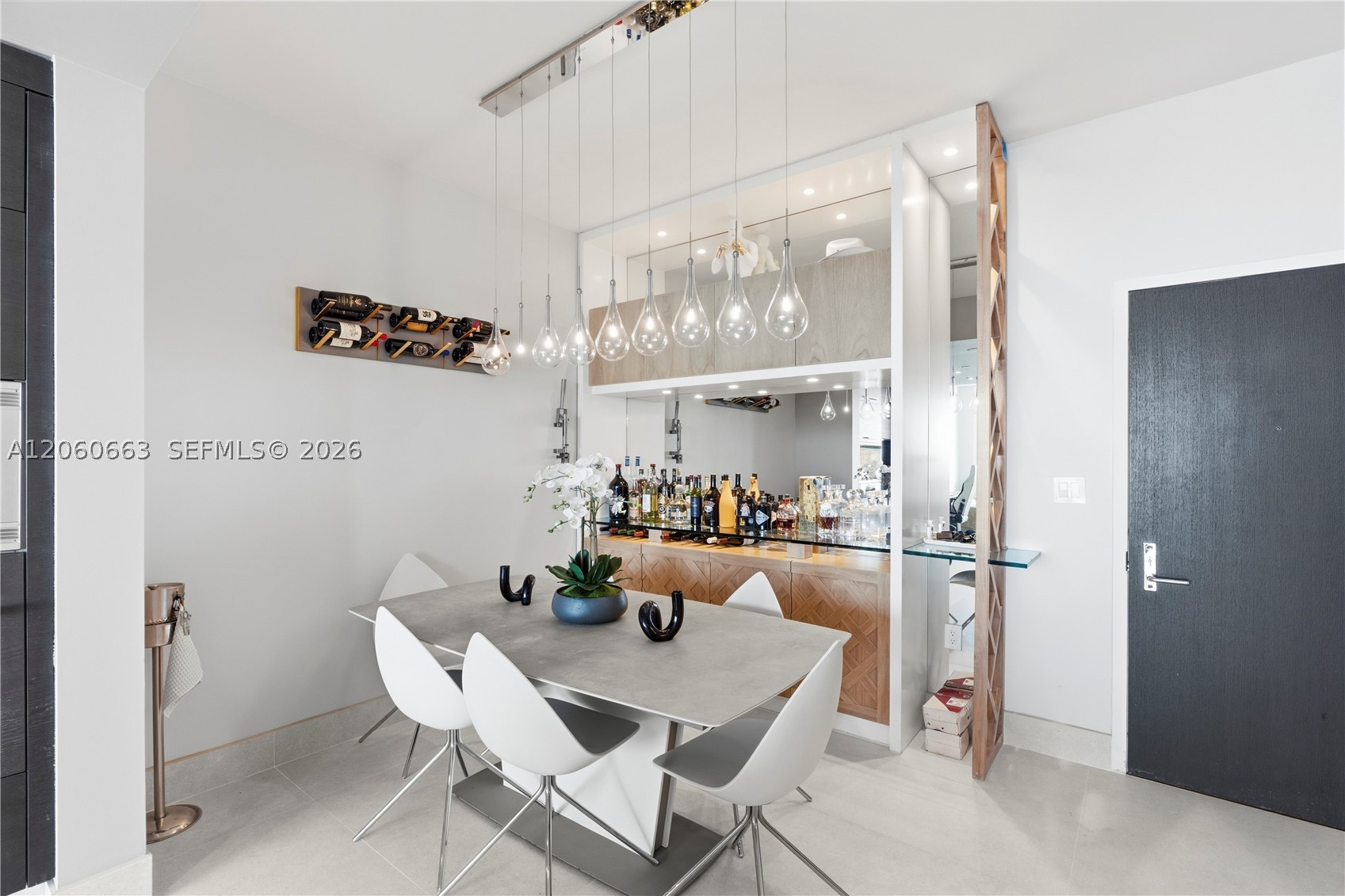 900 Biscayne Blvd #3607, Miami FL 33132