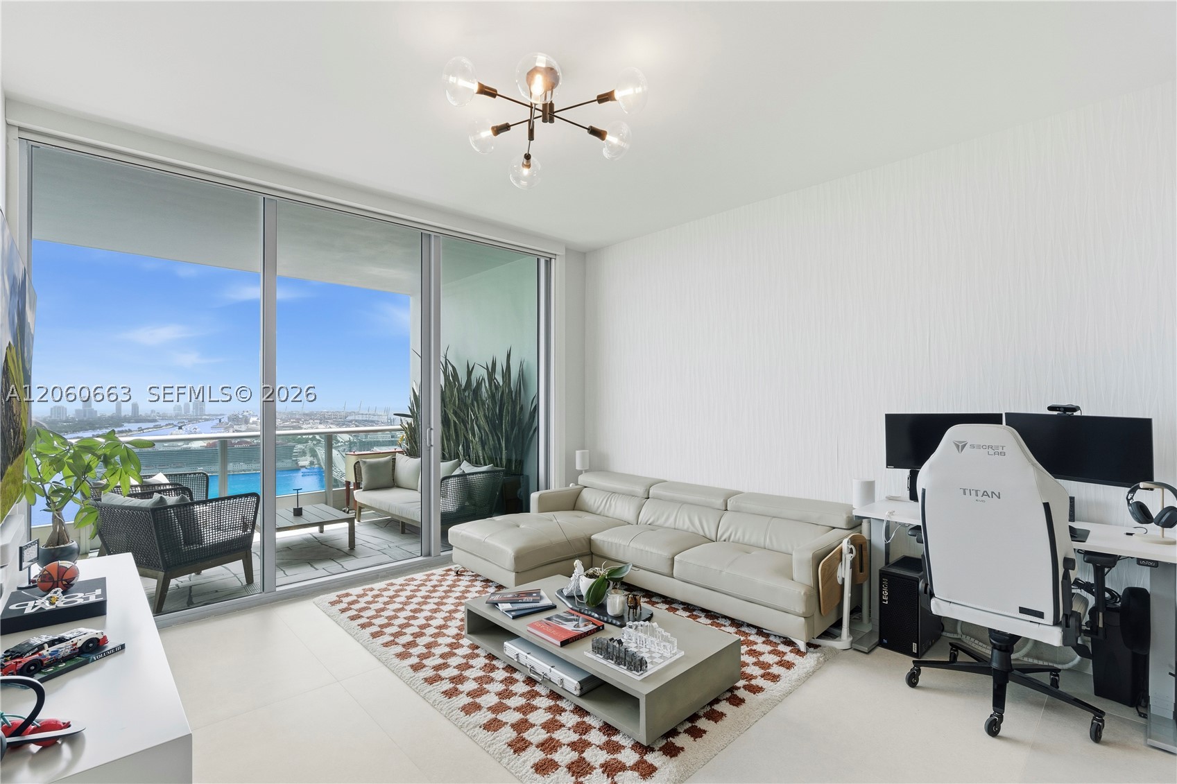 900 Biscayne Blvd #3607, Miami FL 33132