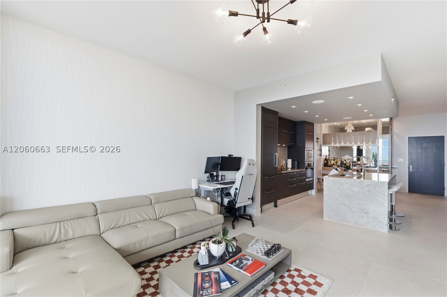 900 Biscayne Blvd #3607, Miami FL 33132