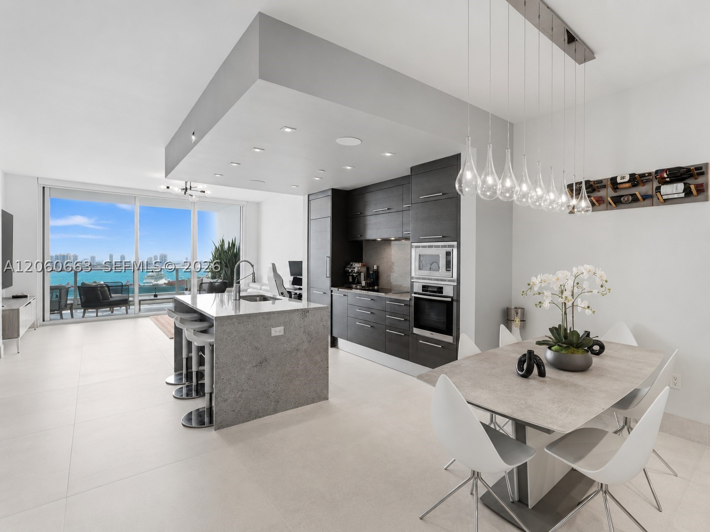 900 Biscayne Blvd #3607, Miami FL 33132