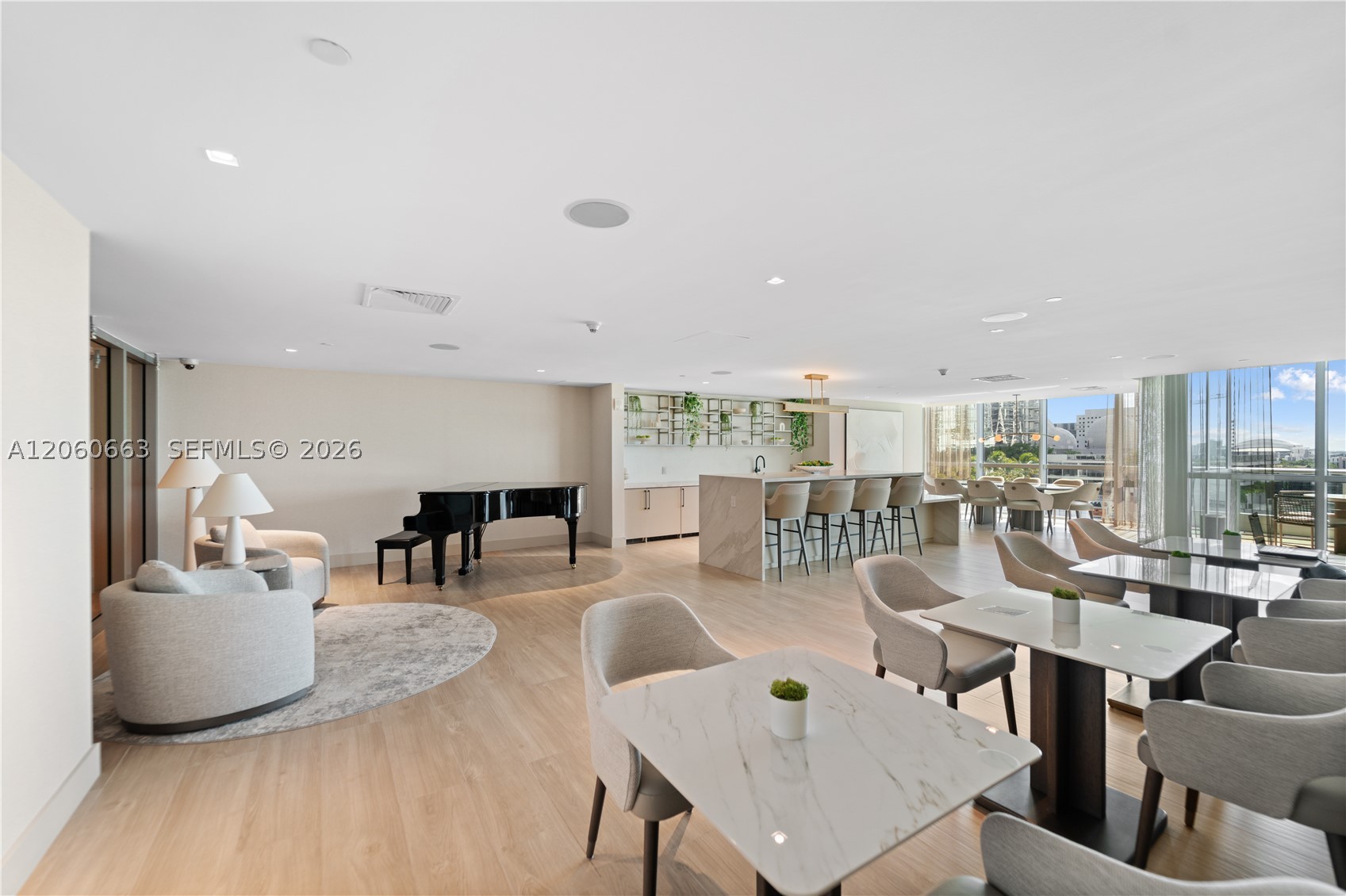 900 Biscayne Blvd #3607, Miami FL 33132