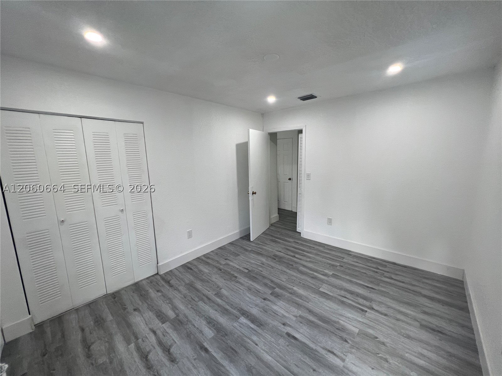 1901 NW S River Dr #35C, Miami FL 33125