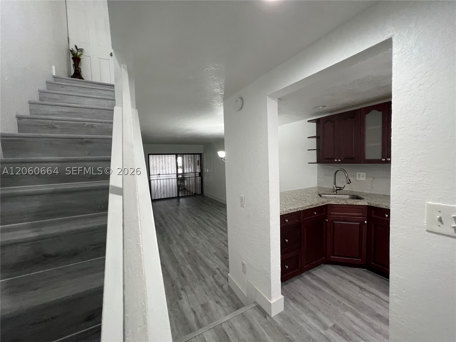 1901 NW S River Dr #35C, Miami FL 33125