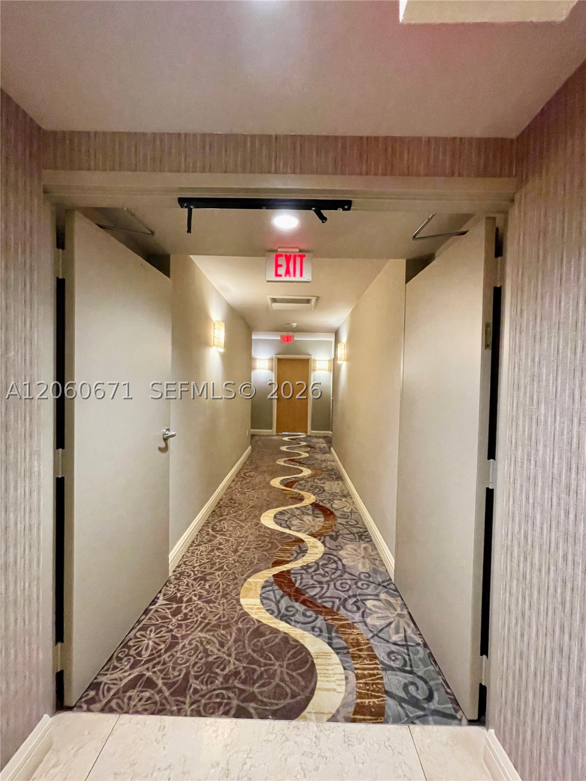 244 Biscayne Blvd #4307, Miami FL 33132